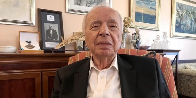 Türk tıbbında Kemal Bayazıt ismi bir ekoldür