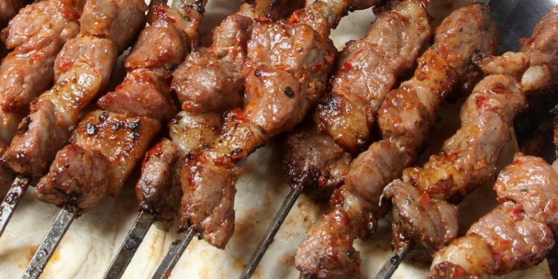 Terbiyeli Kuşbaşı Kebap (Tike)