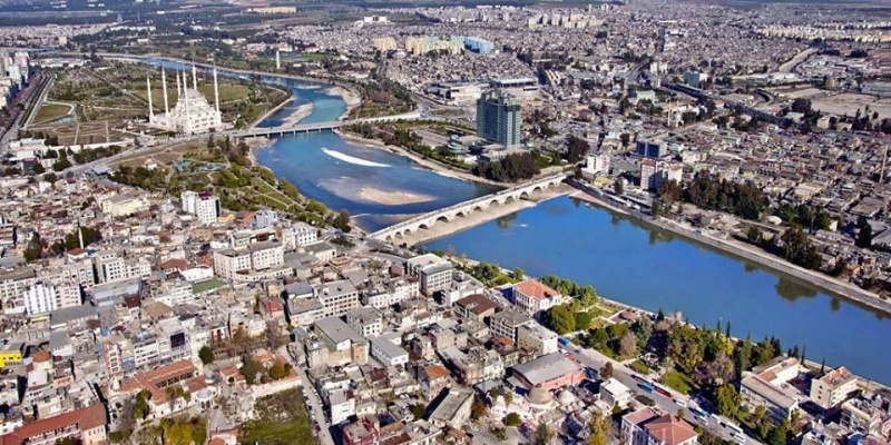 Adana'da Bir Tur Örneği