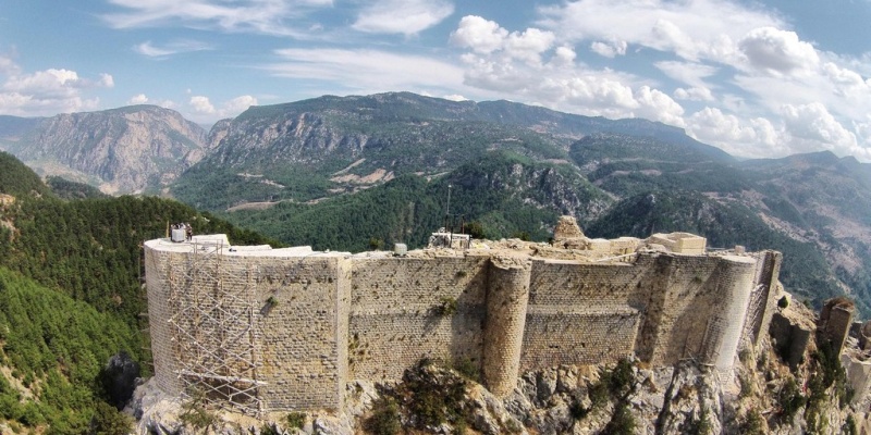 Adana'nın Güçlü ve Tarihi Kaleleri