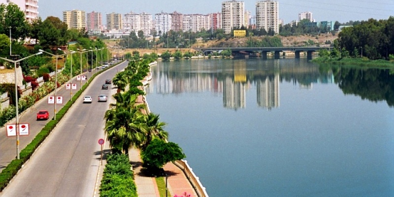 Adana: Dilberler Sekisi