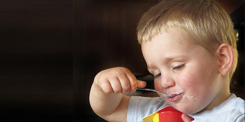 Bebeğinize Meyveli Yoğurt Vermeyin