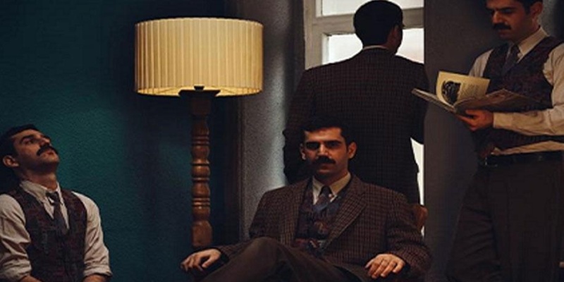 Korkuyu Beklerken tiyatro sahneleri 