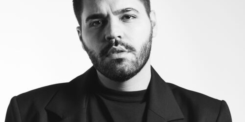 Emir Can İğrek konserleri