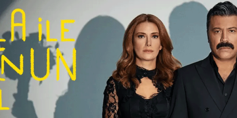 Leyla ile Mecnun Değil tiyatro sahneleri