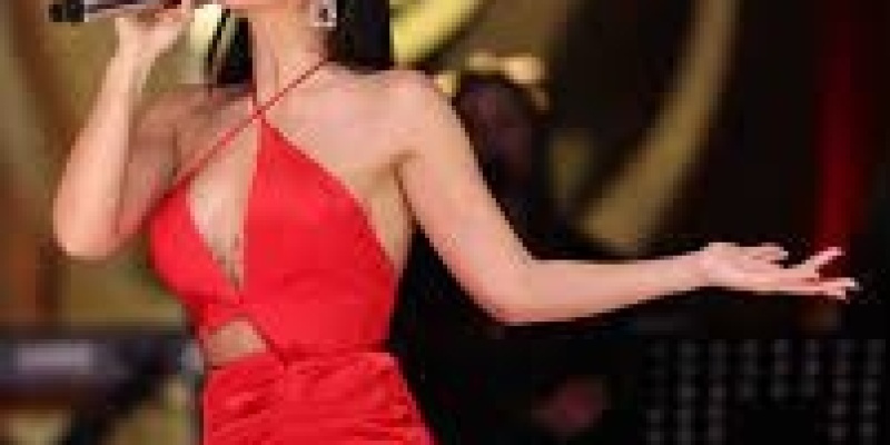 Simge, Jolly Joker - Adana